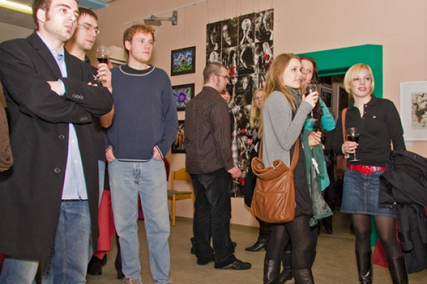 wollenberg-vernissage-2010-mg-490580A3EBE3-A86C-3F49-787E-E3F9EED76923.jpg